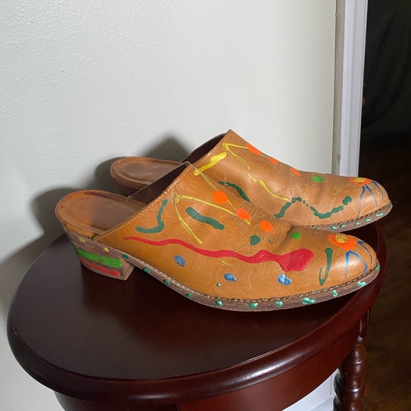Hand Painted Vintage Leather Clogs - Unisex - Picture 3 of 16